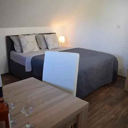 Elbrs بيت ضيافة