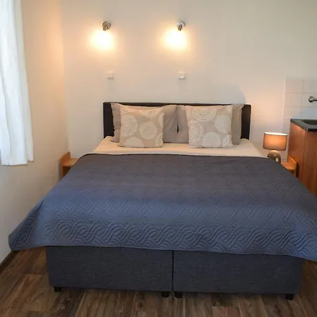 Elbrs Mariańskie Łaźnie