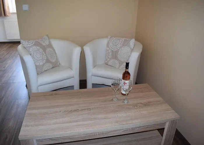 Elbrs Guest house 3*