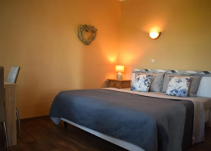 Guest house Elbrs 3*